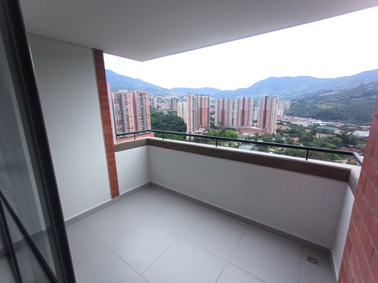 Apartamento en venta en Itagui- Suramerica
