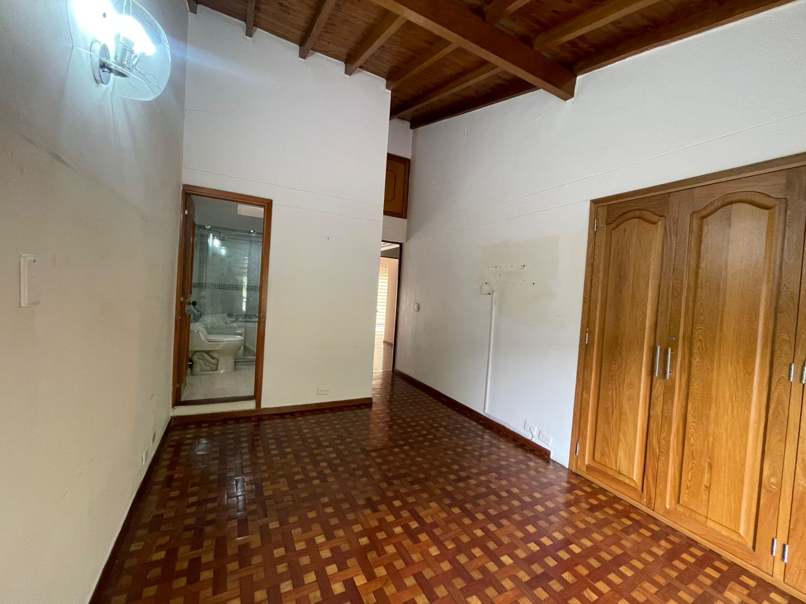 Casa en arriendo en Envigado Alcala