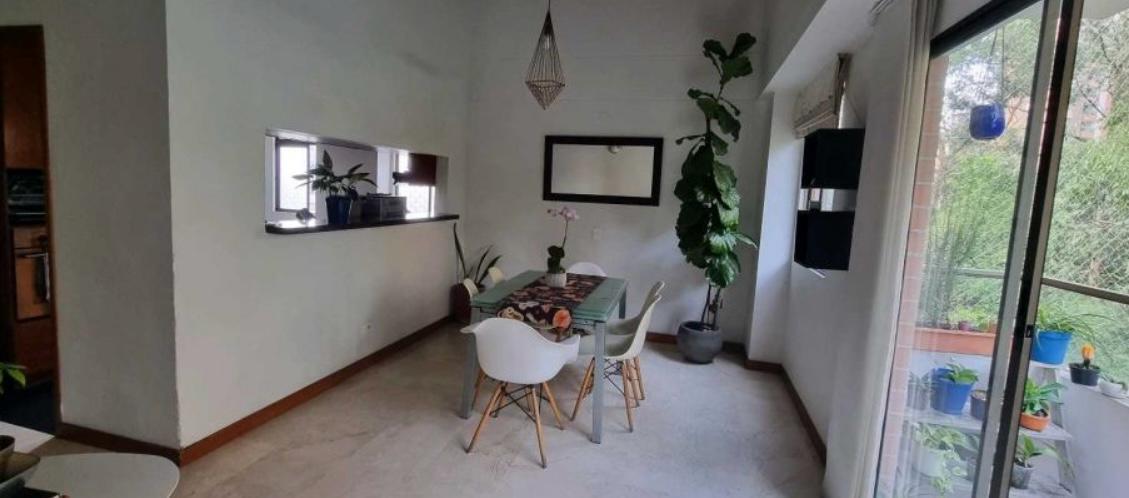 Venta de apartamento dúplex  en Envigado Zúñiga