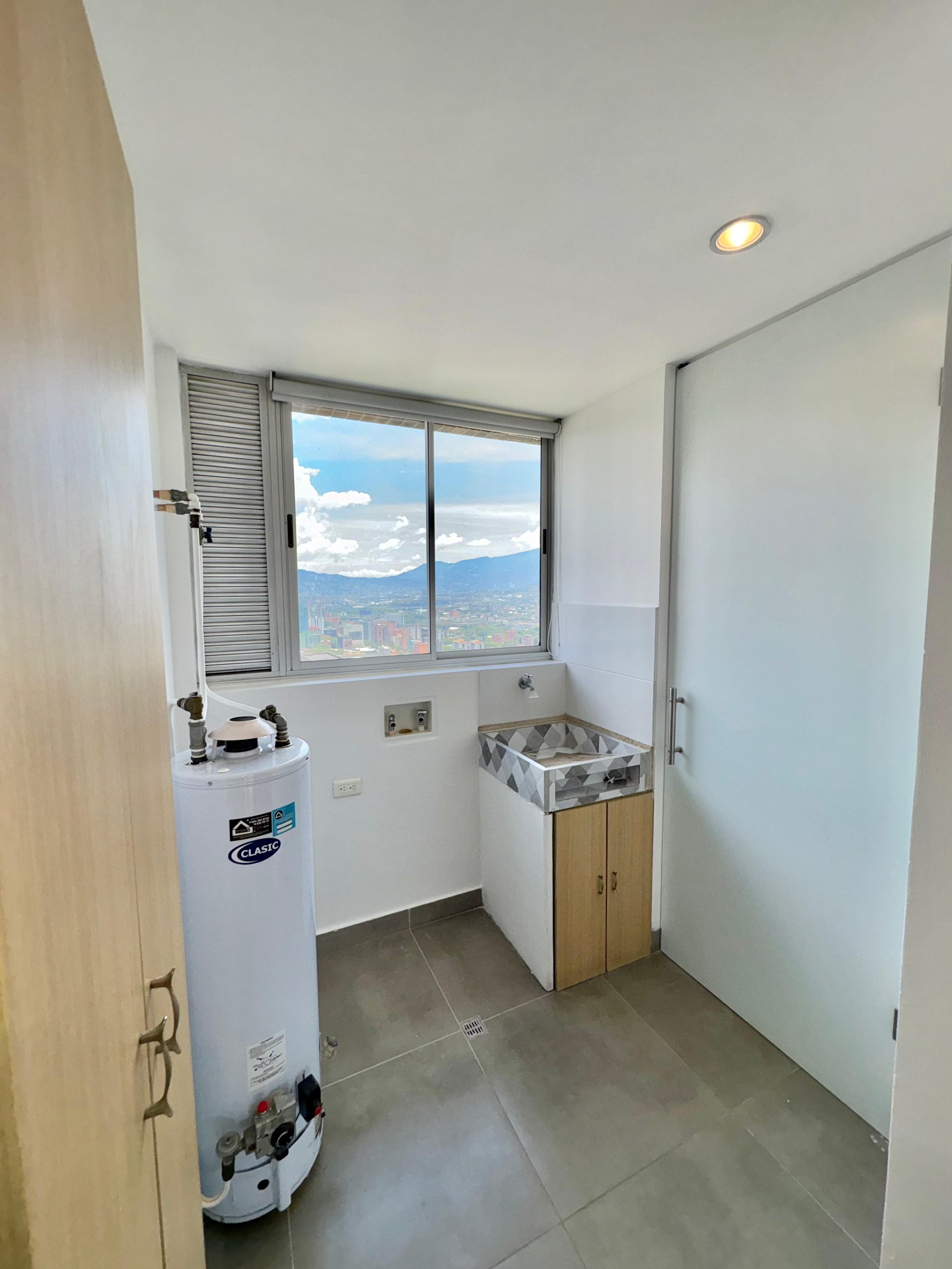 Apartamento en venta Medellin Poblado sector Castropol