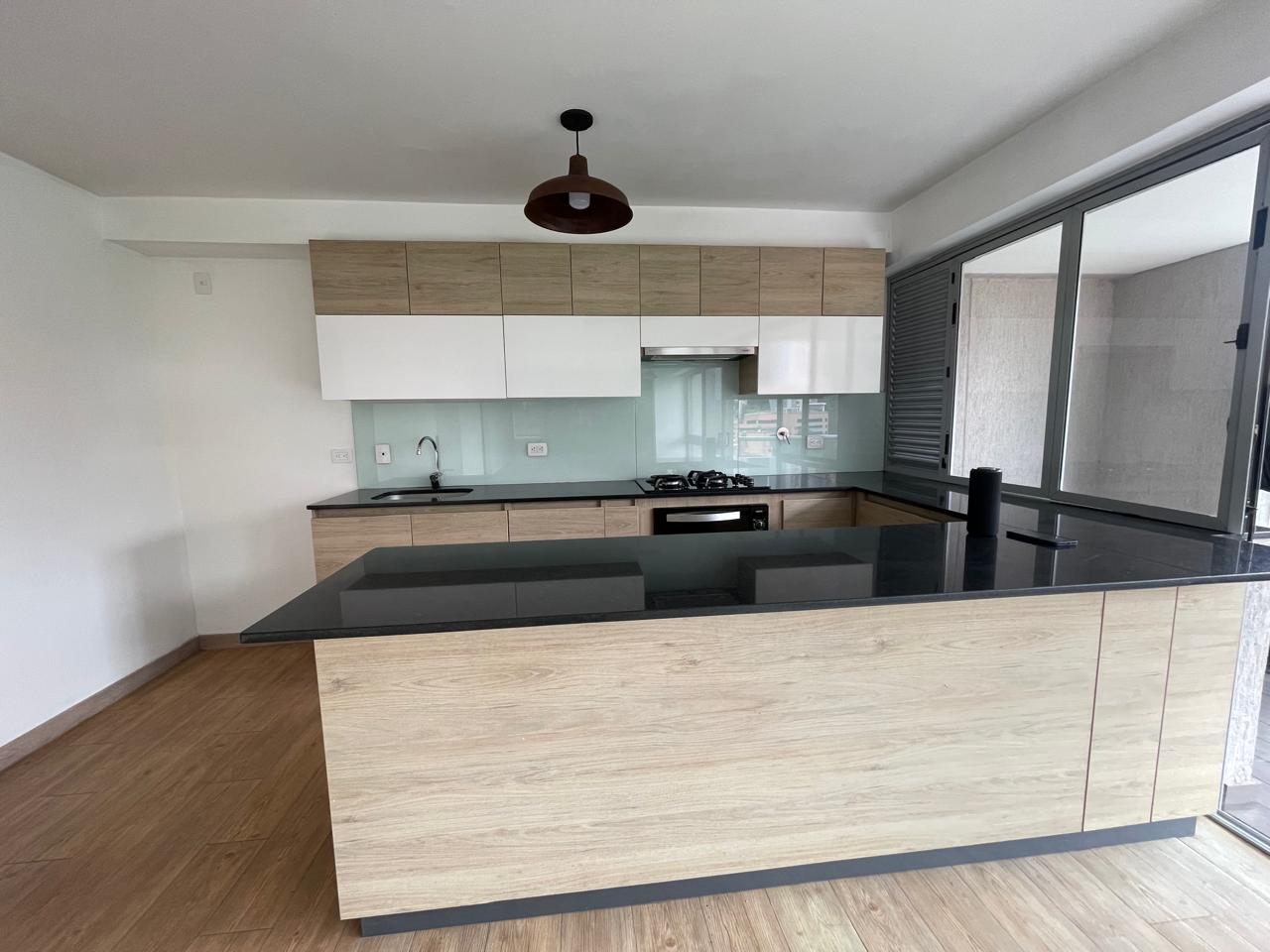 Apartamento en venta el Poblado Loma de San Julian