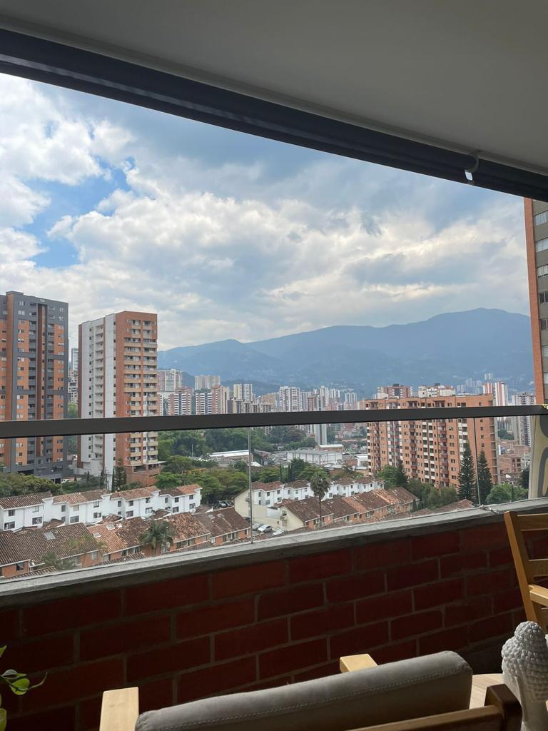 Venta de apartamento en Sabaneta Asdesillas