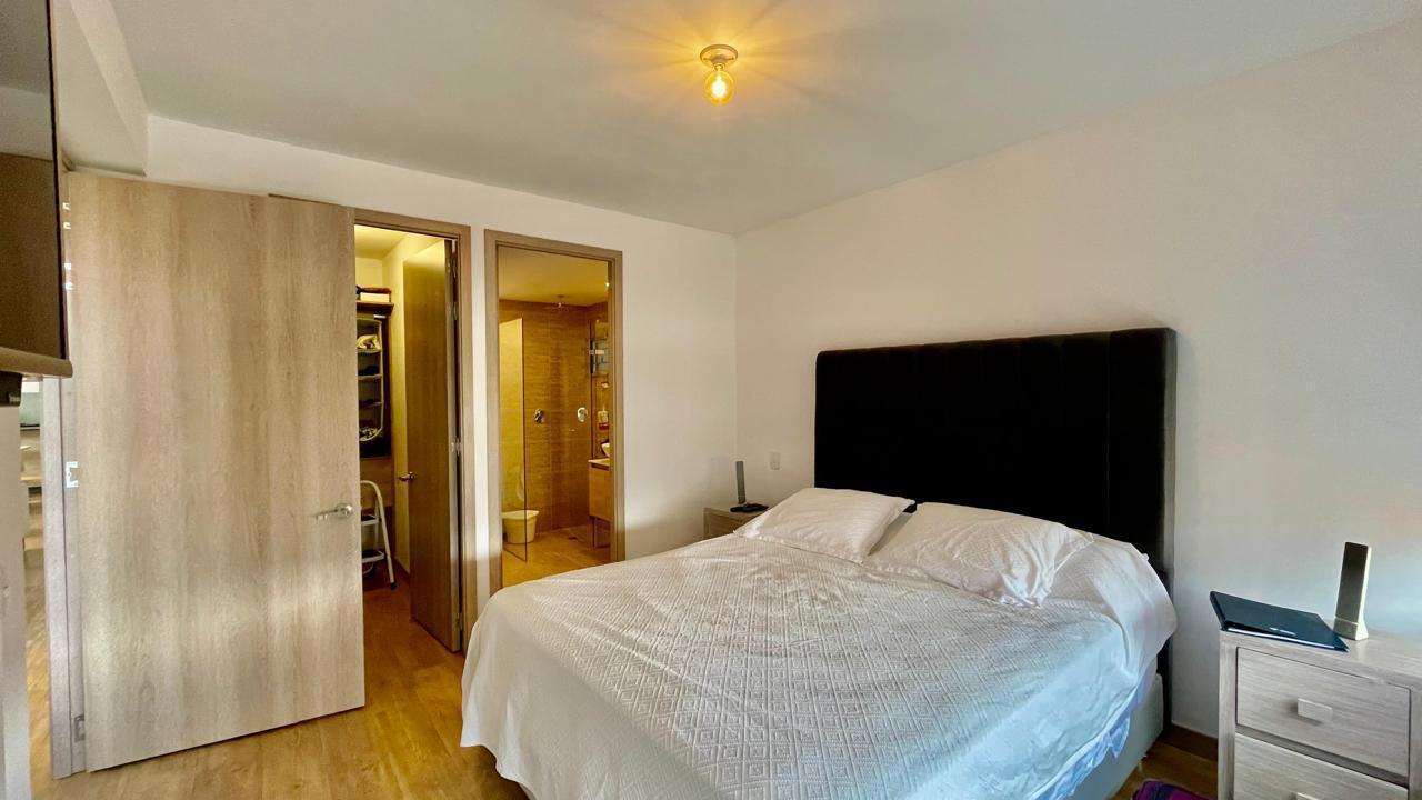 Apartamento para arriendo en el Poblado Loma de San Julian