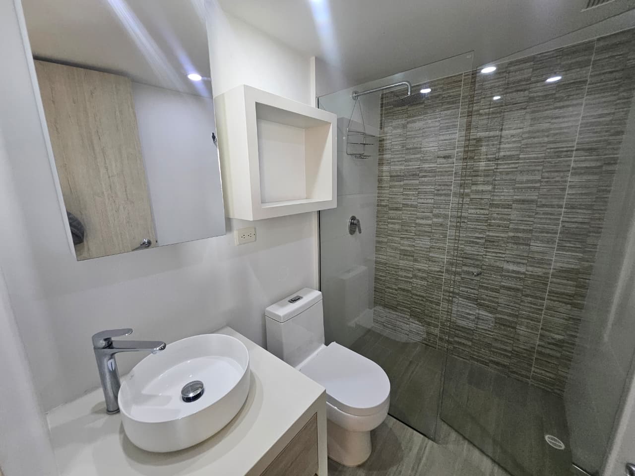 Apartamento amoblado para arriendo en Sabaneta