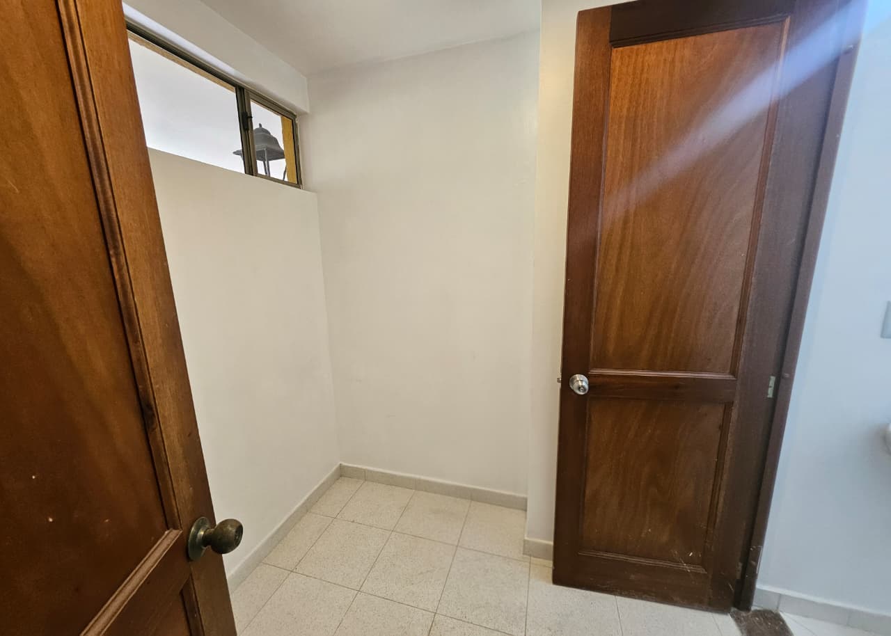 Casa en arriendo en Envigado Loma del Chocho