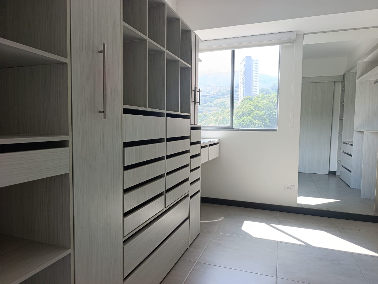 Venta de Apartamento en Sabaneta Las Lomitas