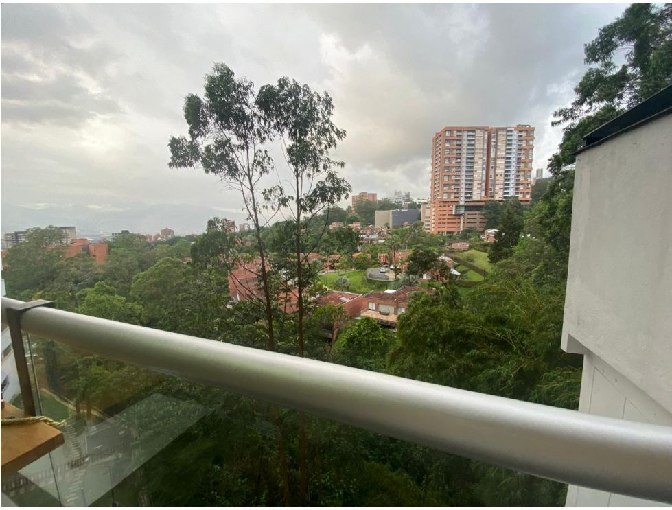 Apartamento en venta en Envigado Loma del Esmeraldal