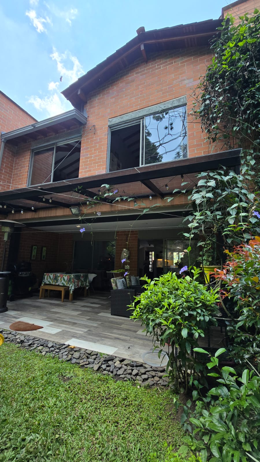 Casa en venta en Envigado Loma del Chocho