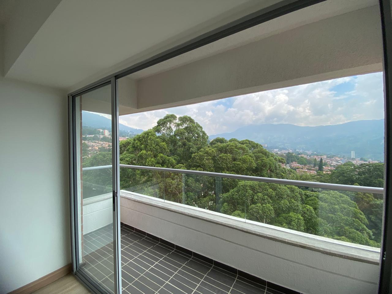 Apartamento en venta en la estrella toledo