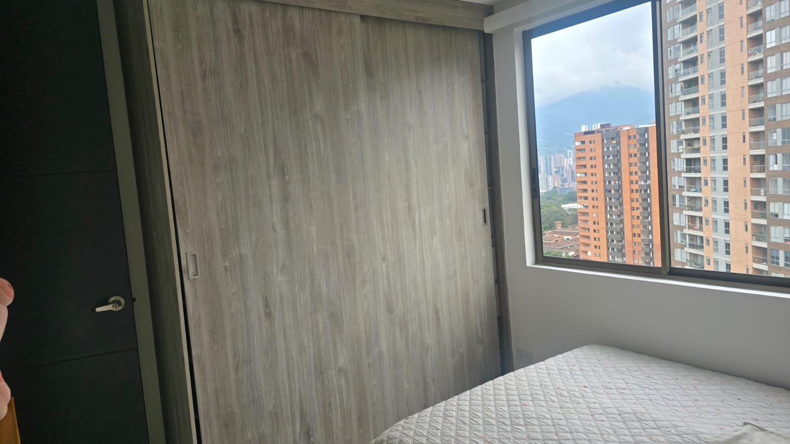 Venta de apartamento duplex en La Estrella Suramerica