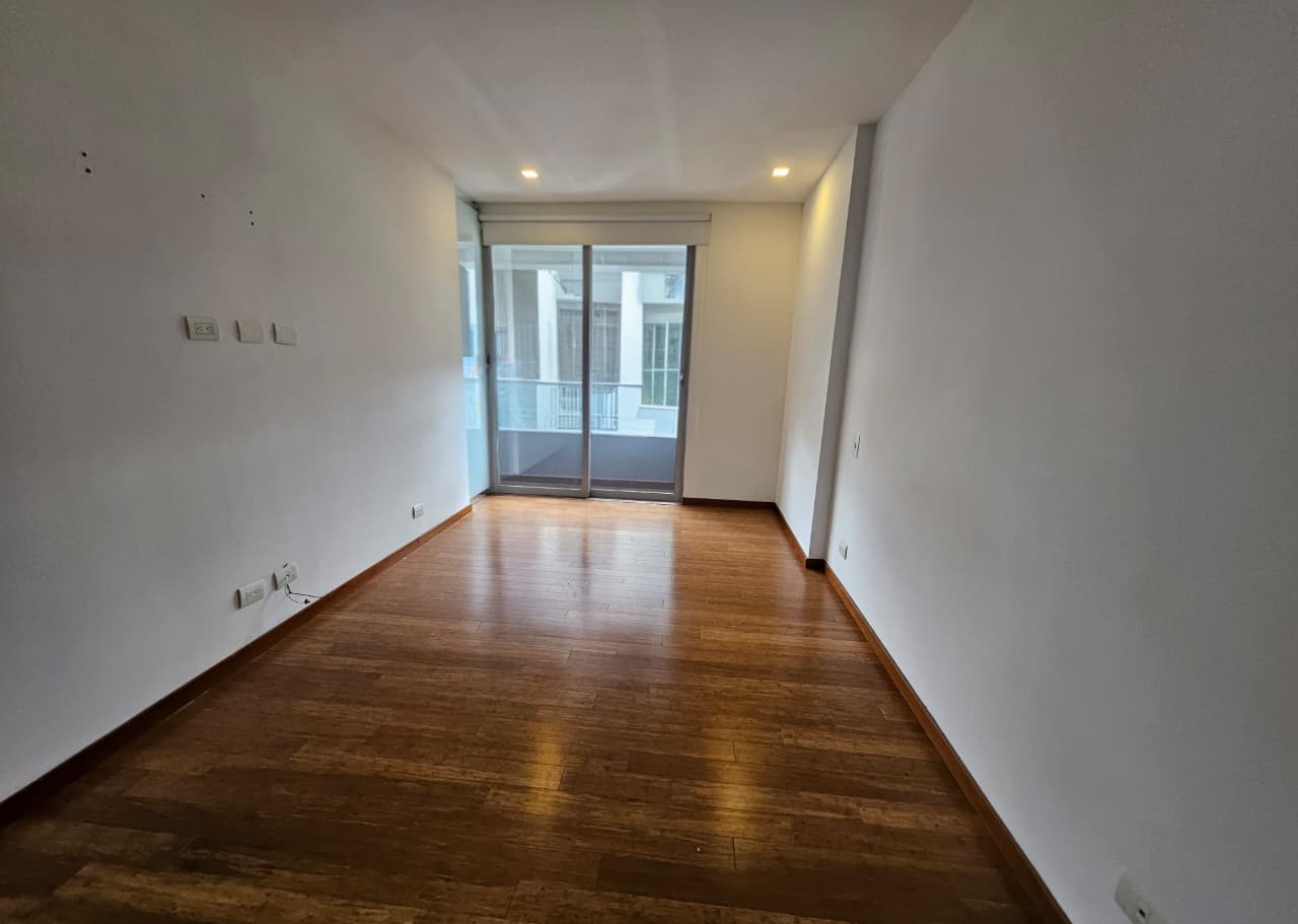Apartaestudio para arriendo en El Tesoro Poblado