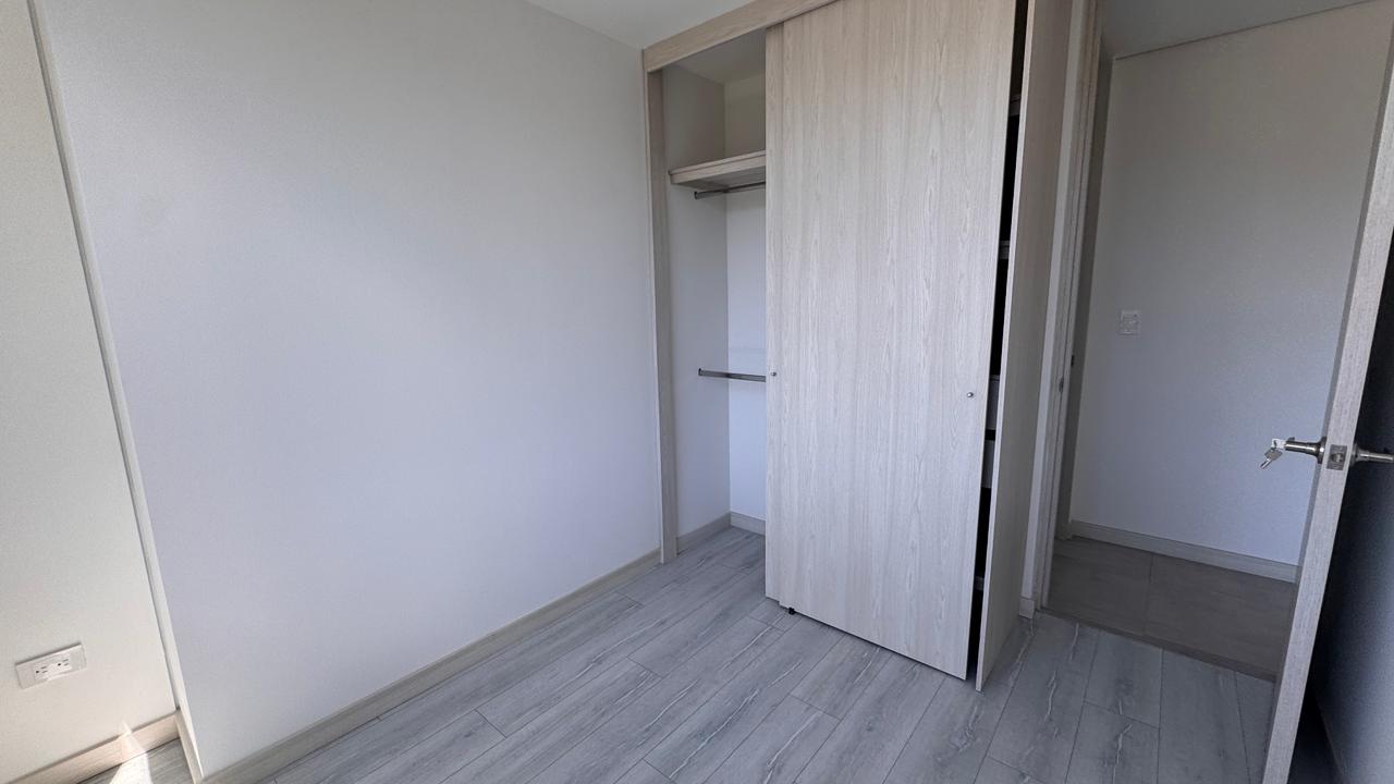 Apartamento en venta en Los Colores   Medellín