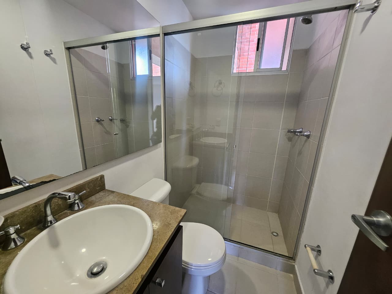Apartamento en arriendo en La Loma del Esmeraldal Envigado