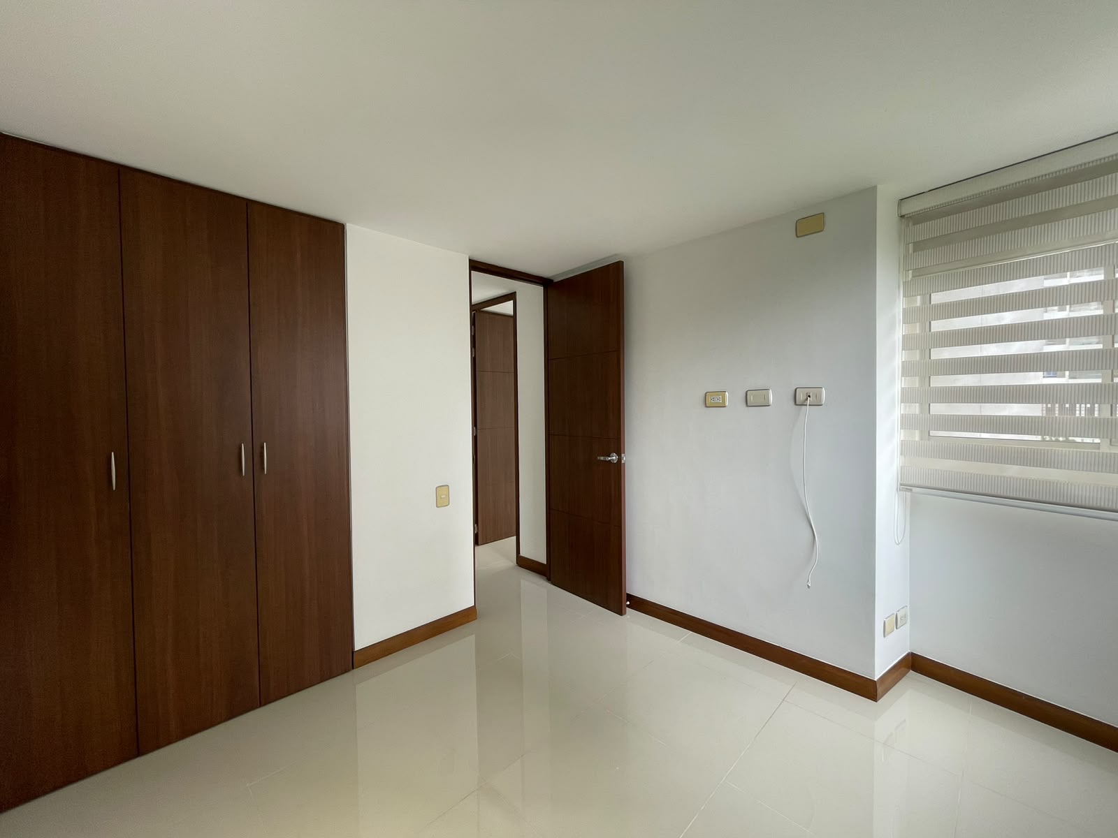 Apartamento en arriendo en Loma del Indio El Poblado Medellín