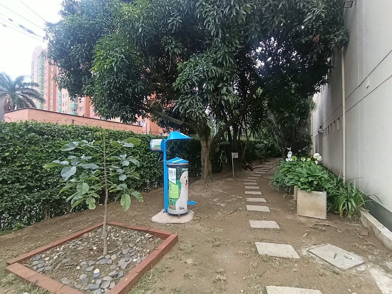 Apartamento en arriendo en Loma de los Bernal Medellín