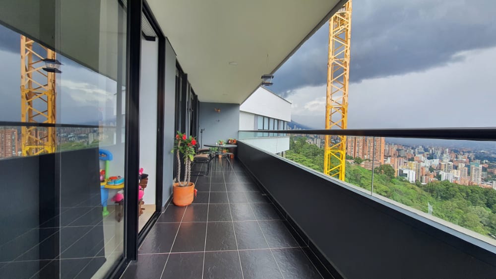 Apartamento para venta   en las Palmas Medellin