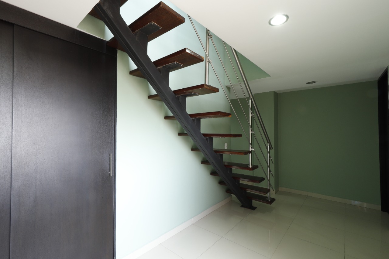 Apartamento duplex en venta en Laureles
