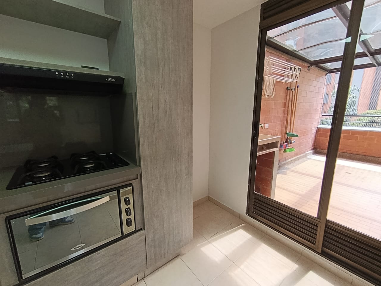 Arriendo apartamento en La Loma de Los Bernal