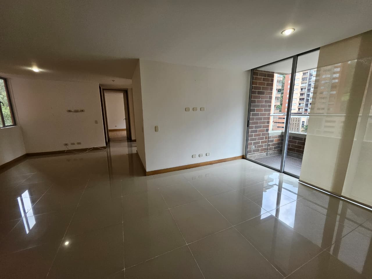 APARTAMENTO EN ARRIENDO CAMINO VERDE ENVIGADO