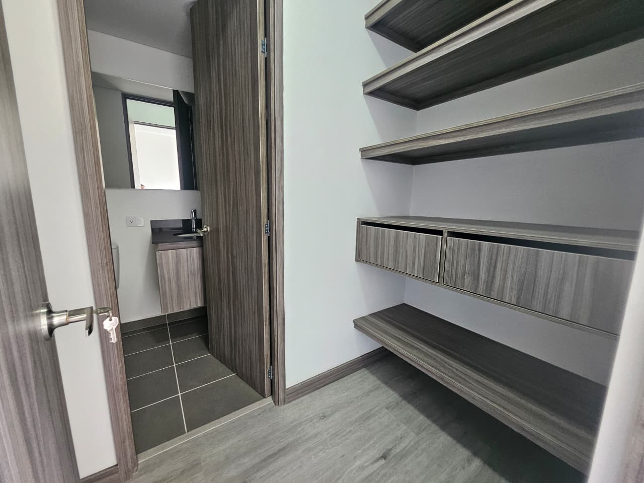 Apartamento para estrenar en venta en Las Palmas Medellín
