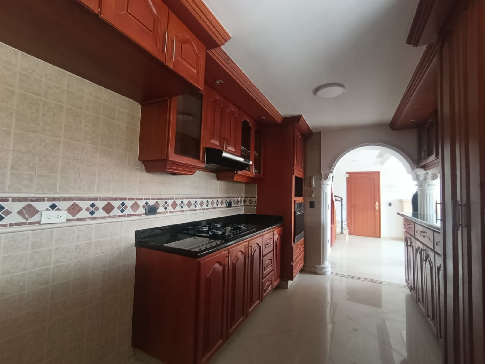 Apartamento Dúplex  en Arriendo Loma de los Bernal
