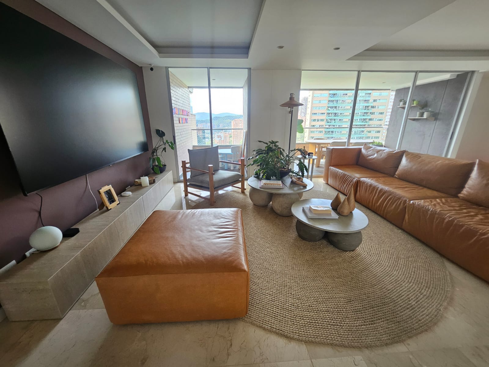 Apartamento para arriendo en La Calera Poblado Medellin