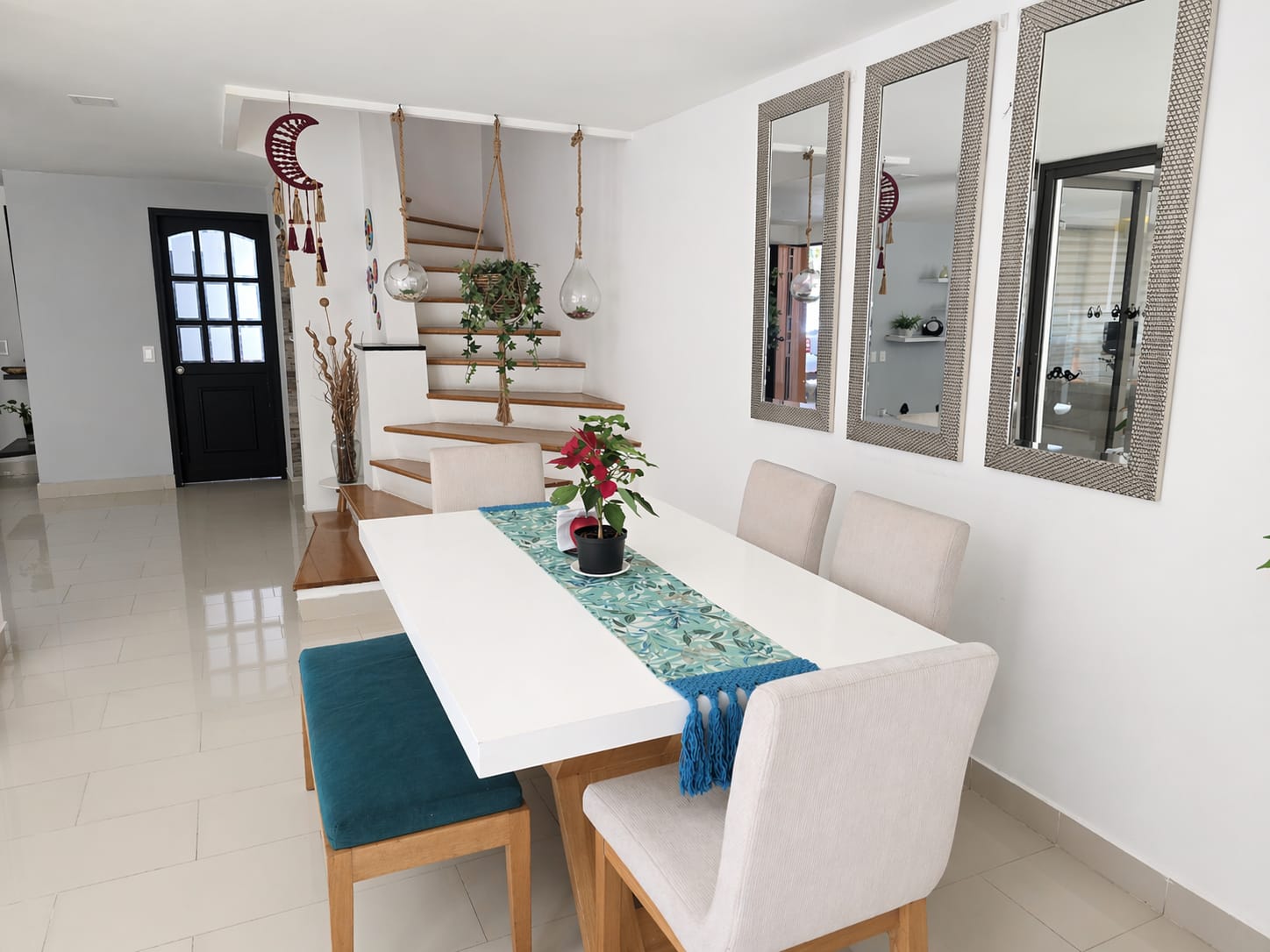Casa en venta Medellin Loma de los Bernal