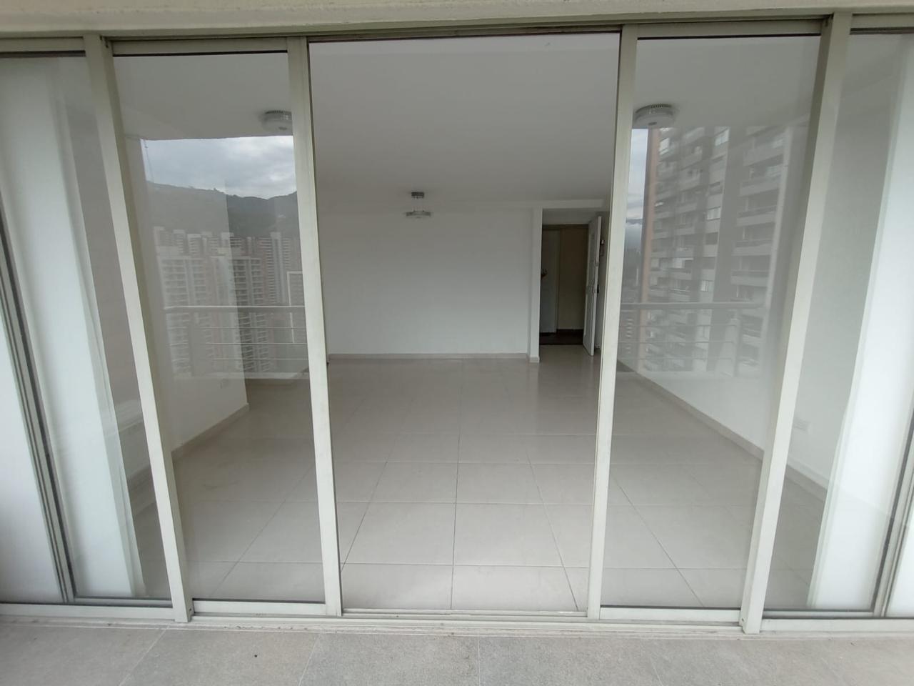 Venta de apartamento en La Loma de Los Bernal