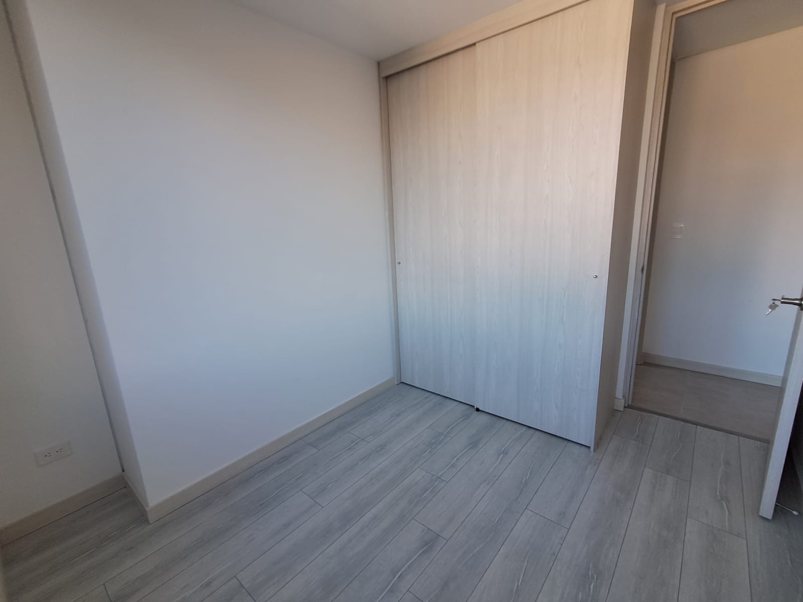 Apartamento en venta en Los Colores   Medellín