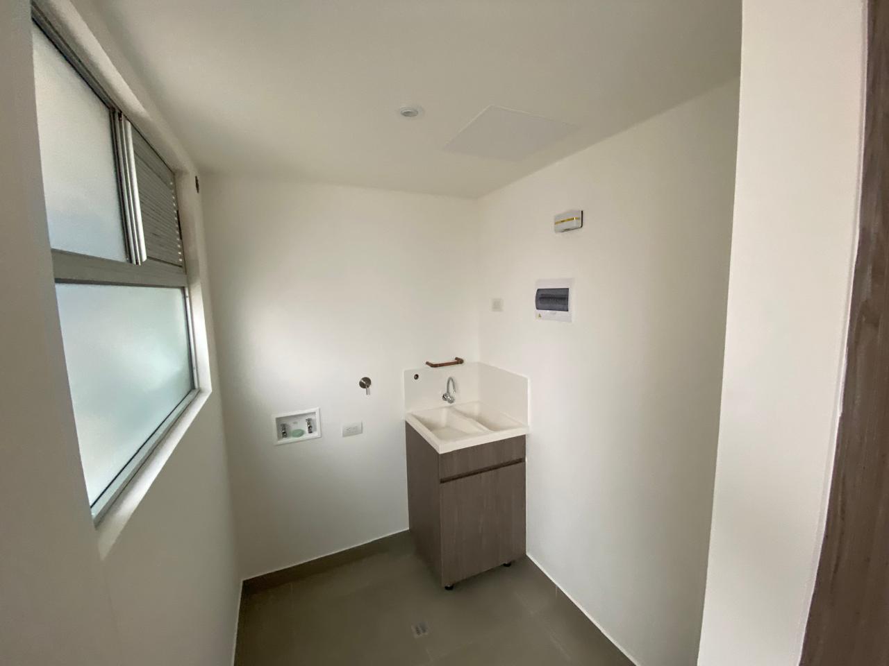 Apartamento Para La Venta En Envigado