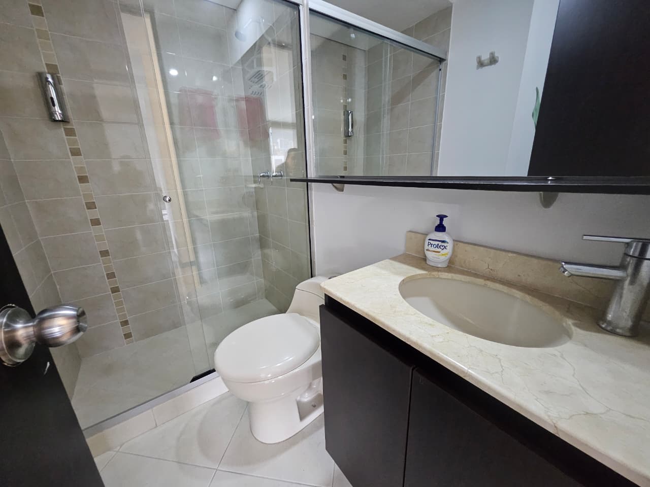 Apartamento amoblado en arriendo en Ciudad del Río El Poblado
