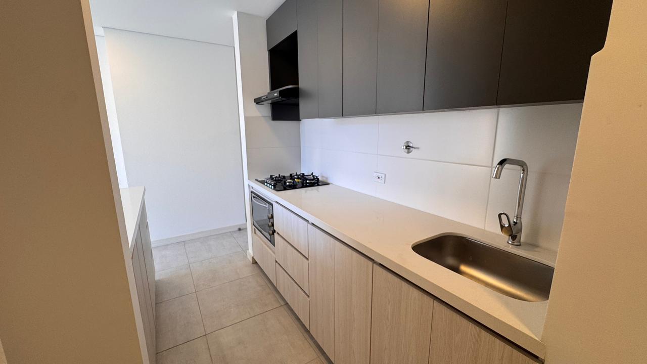 Apartamento en venta en Los Colores   Medellín