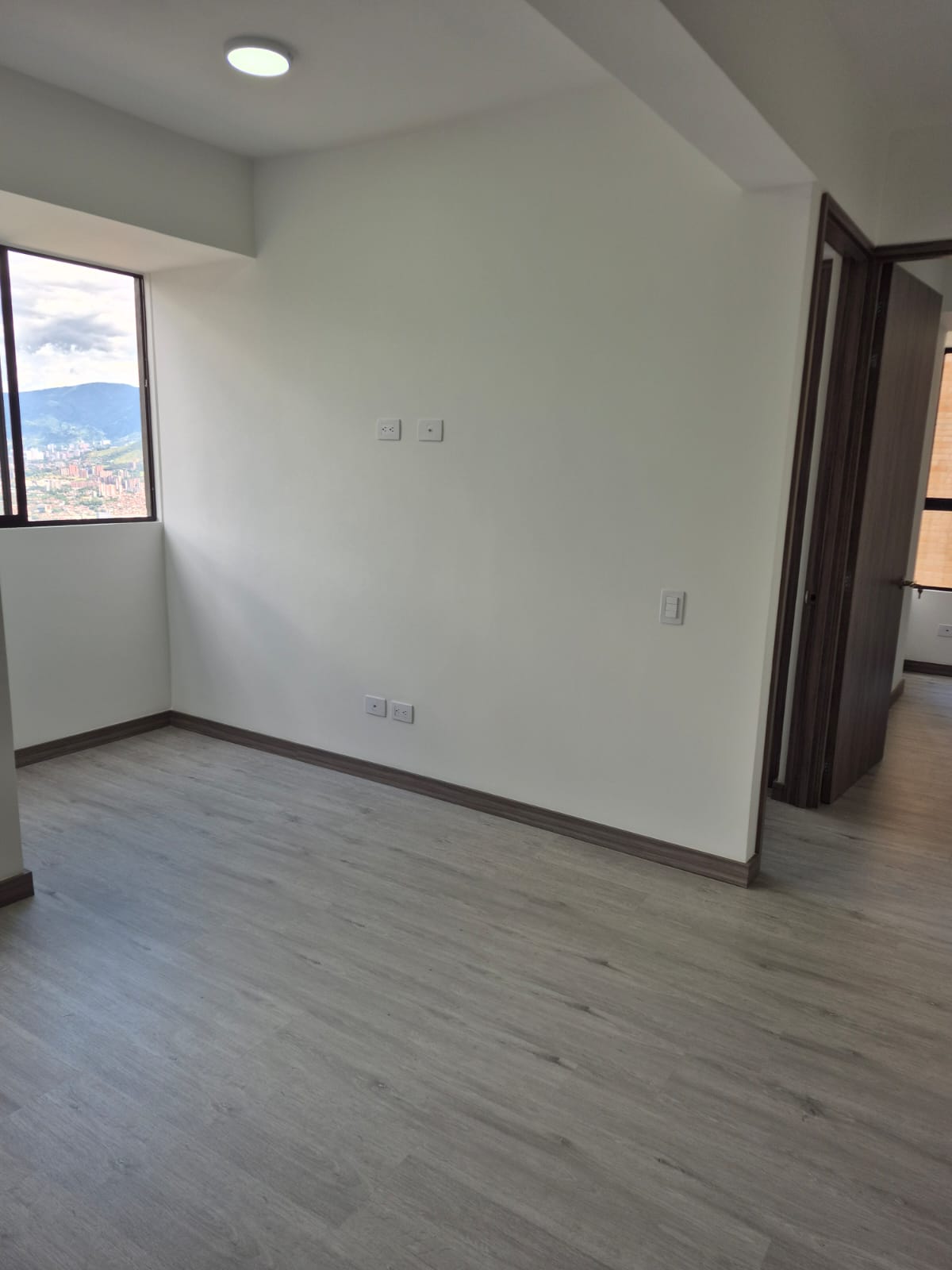 Apartamento para estrenar en arriendo en Las Palmas Medellín