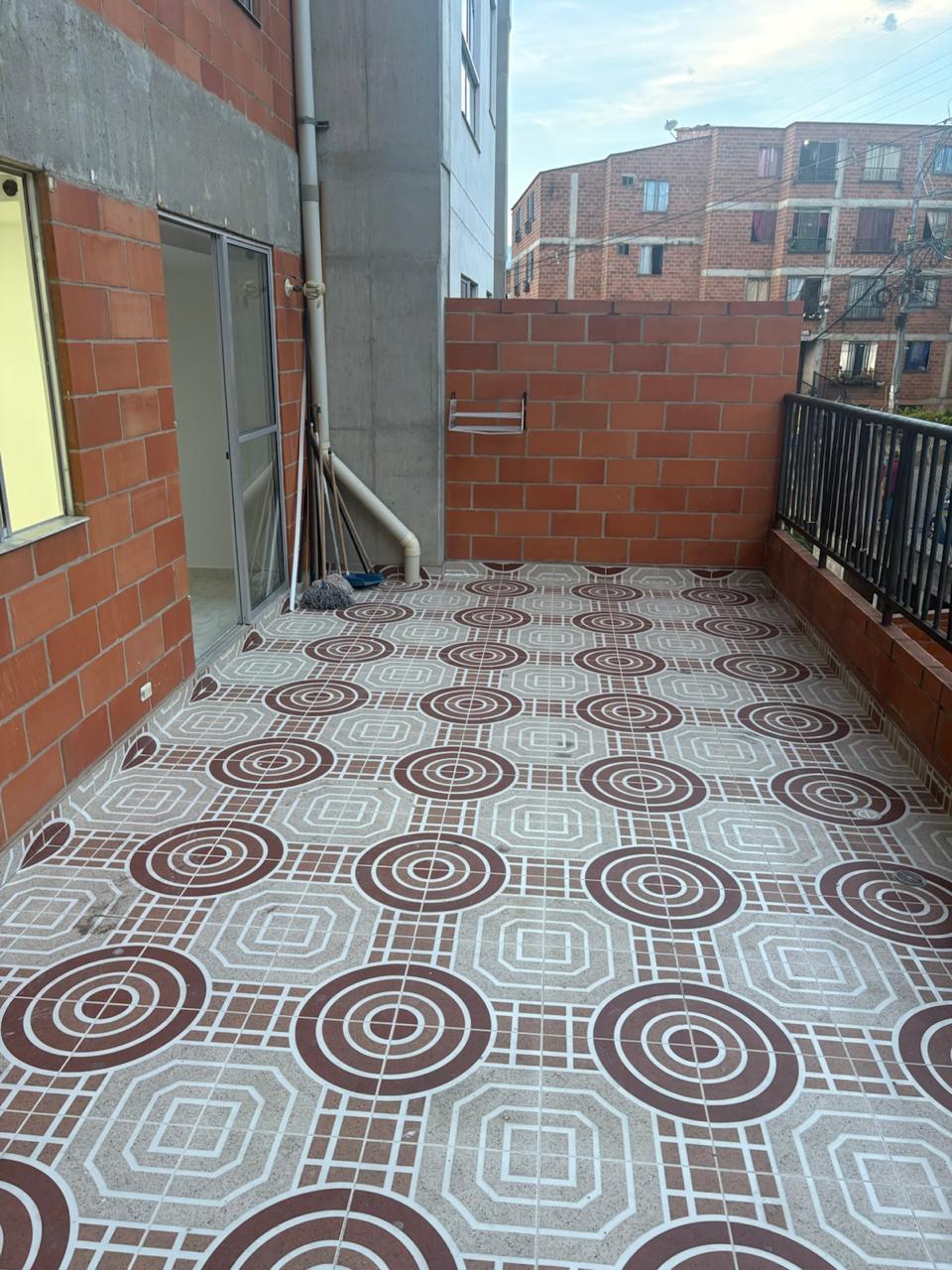 Apartamento en Venta en Bello cerca a la estación madera