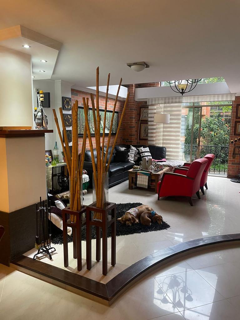 VENDO CASA EN SABANETA ANTIOQUIA