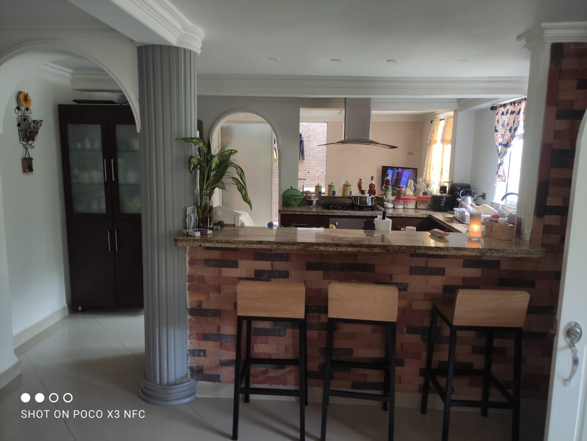 Casa para la venta en Envigado Las Antillas