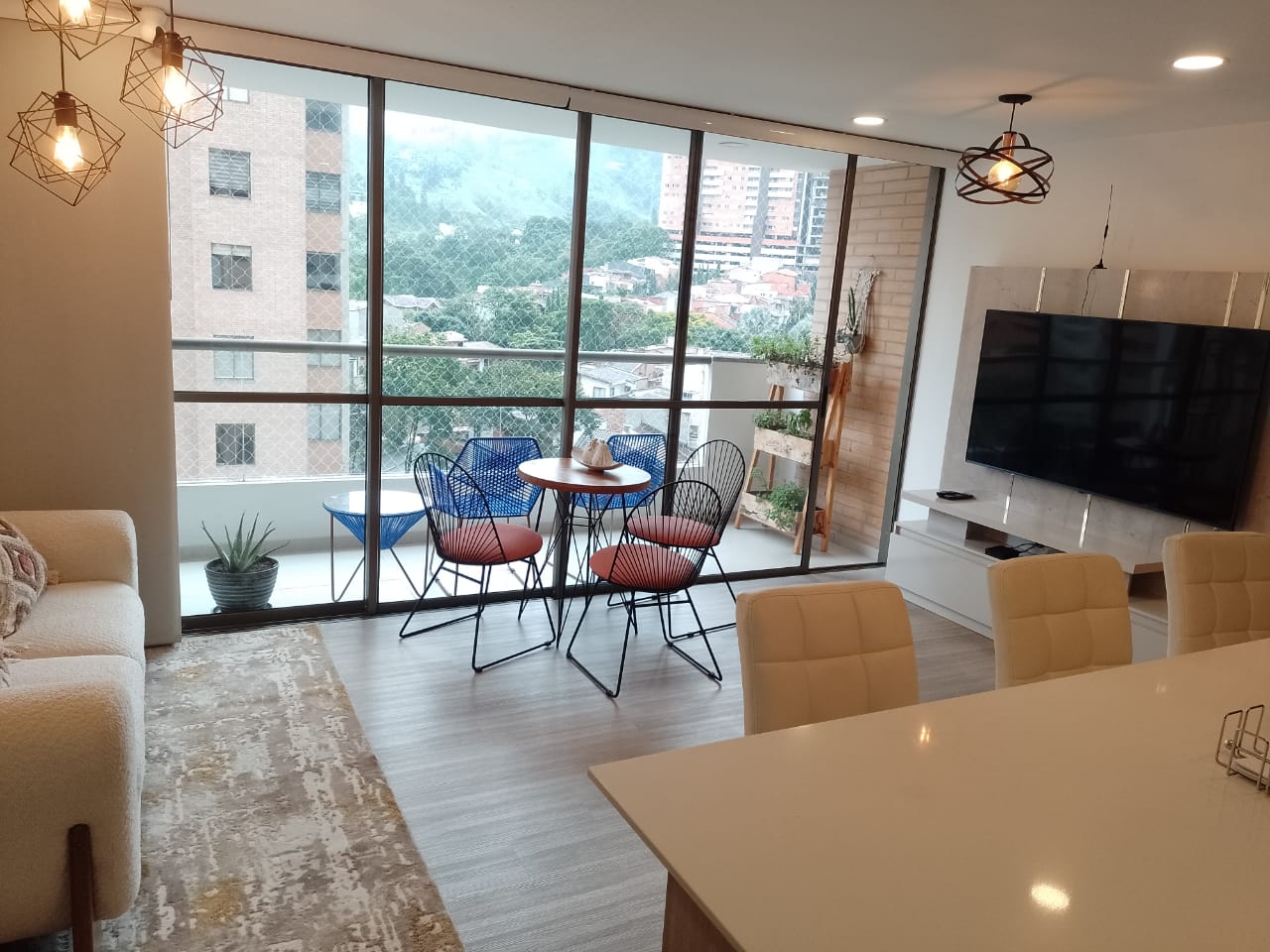 ¡ Precio de oportunidad !..Apartamento en venta en Sabaneta
