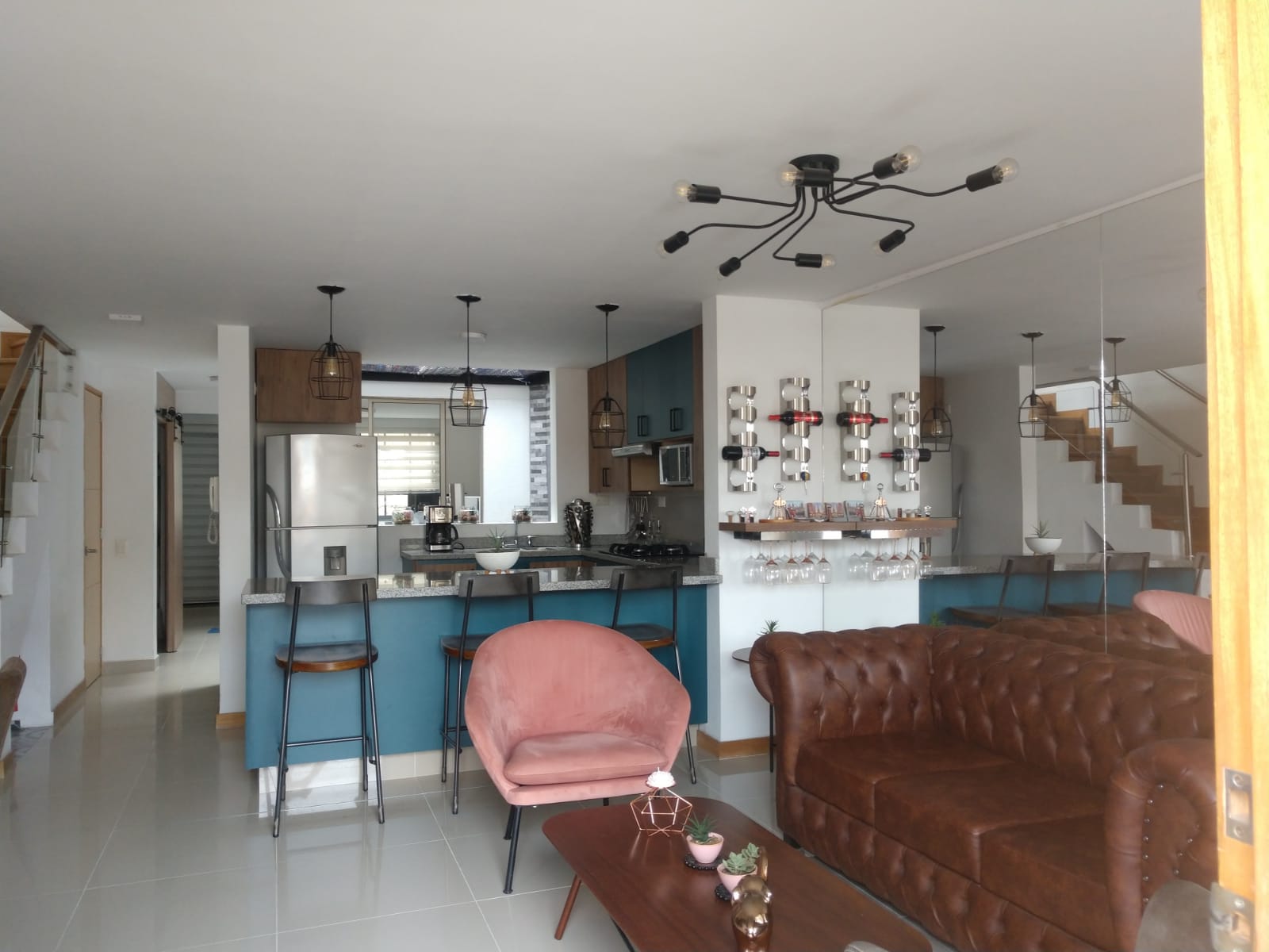 Casa para la venta en La Estrella cerca del Parque principal