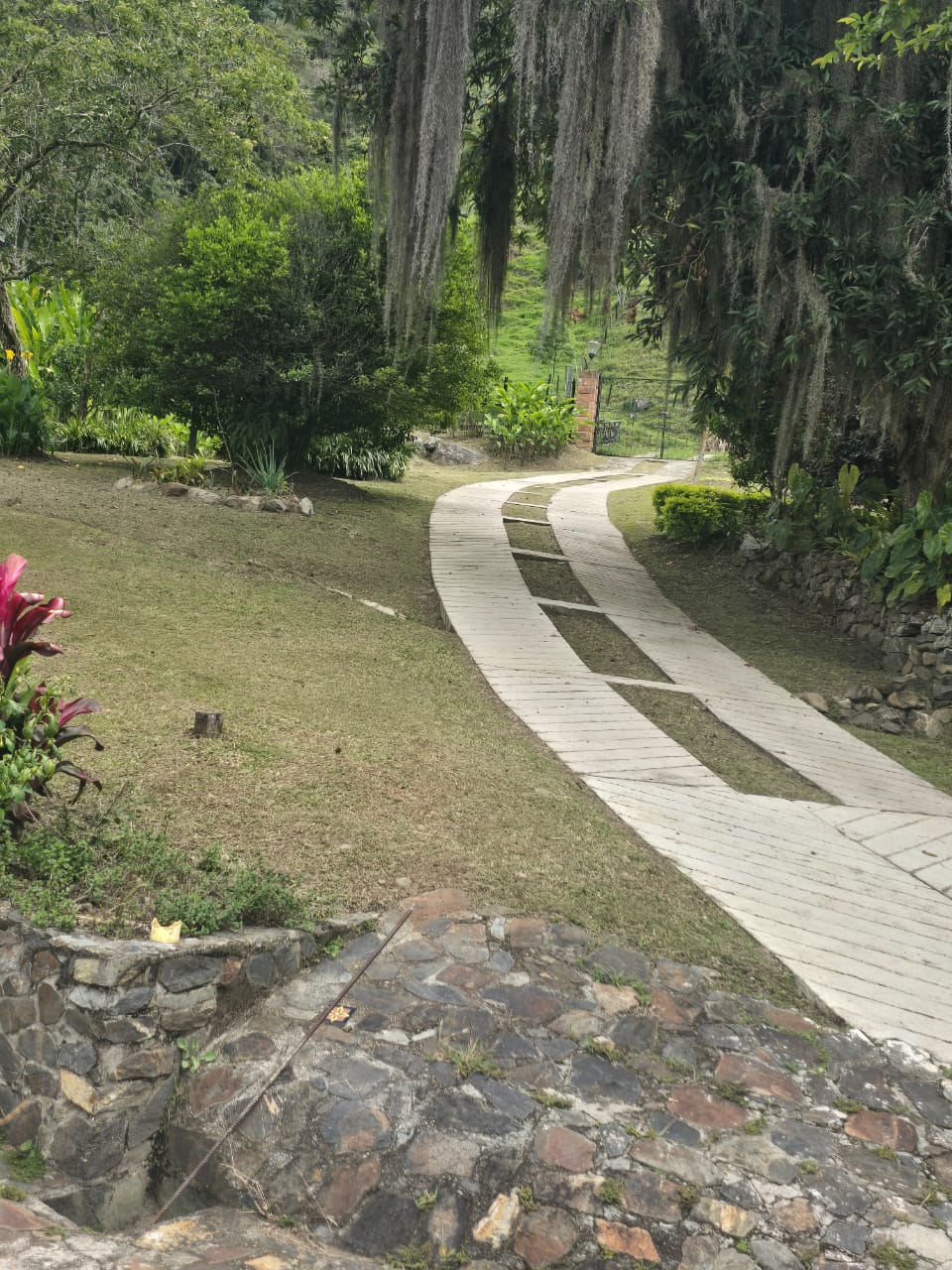 FINCA PARA LA VENTA EN COPACABANA