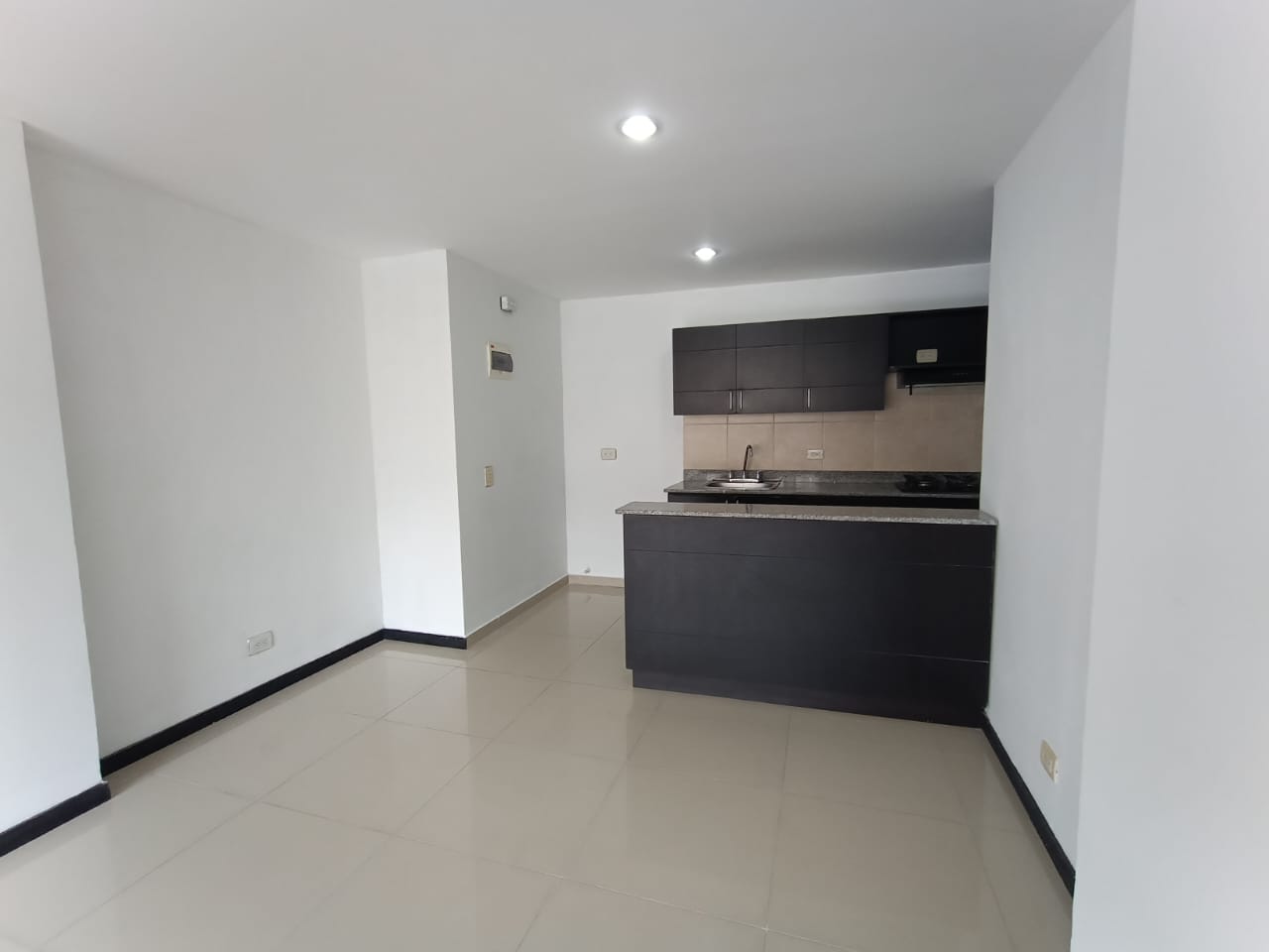 Apartamento en venta en el Poblado, sector Ciudad del Río