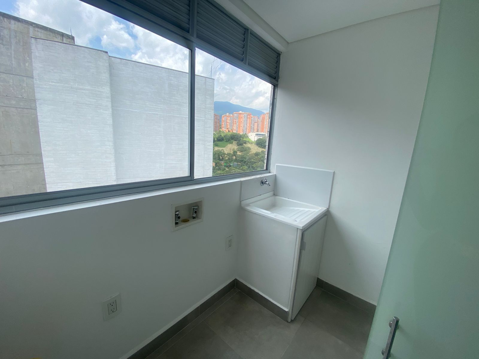 Apartamento en venta en Envigado Loma del Chocho
