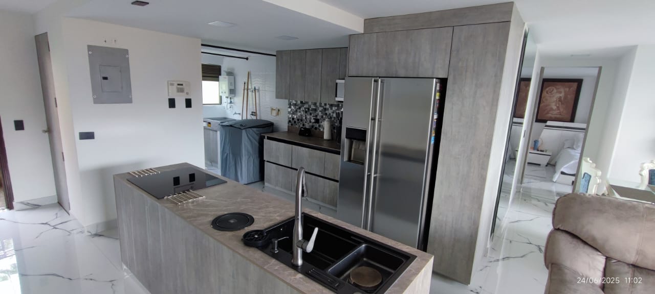 Apartamento para la venta loma de los Bernal Medellín Antioquia