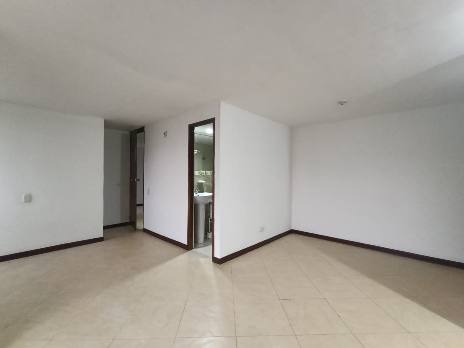 APARTAMENTO EN ARRIENDO, RODEO ALTO
