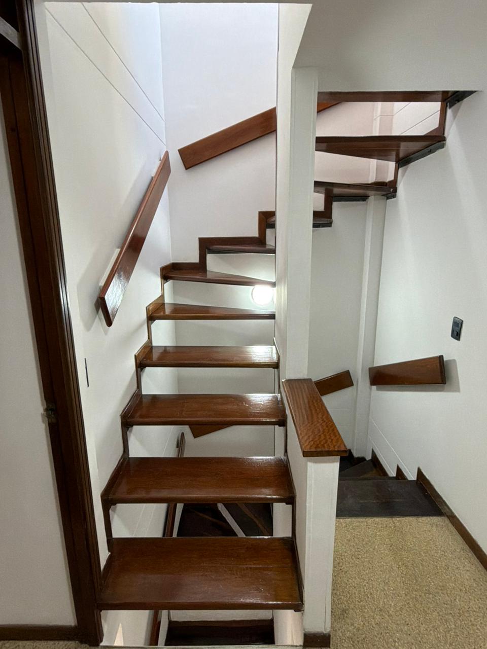 Casa para Arriendo  en Loma de los Bernal Medellín