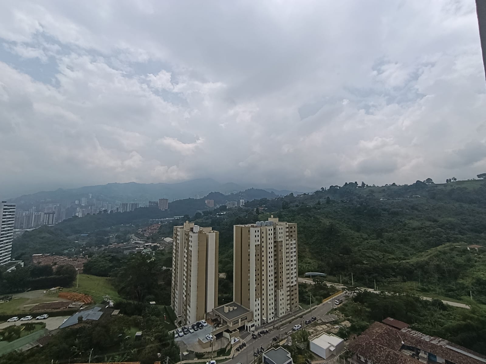 Arriendo apartamento en La Estrella para estrenar