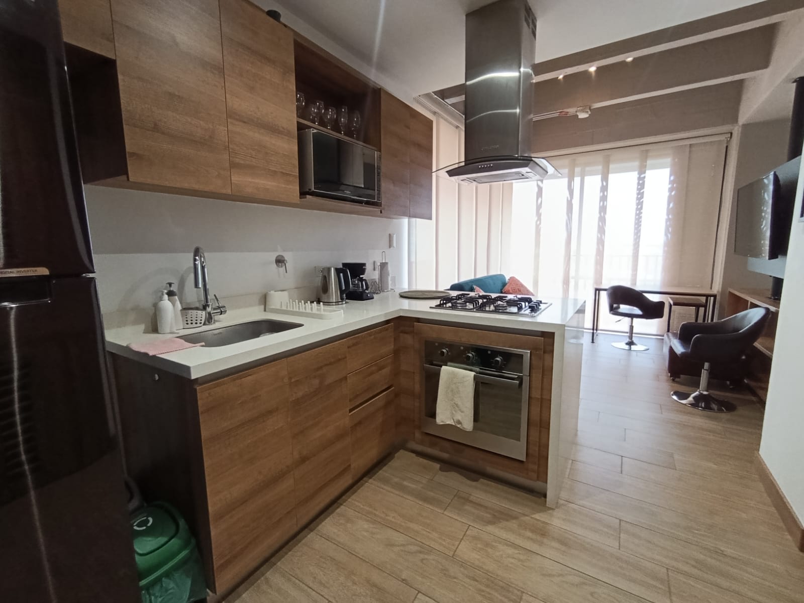 Apartaestudio amoblado para arriendo en Ciudad del Río El Poblado