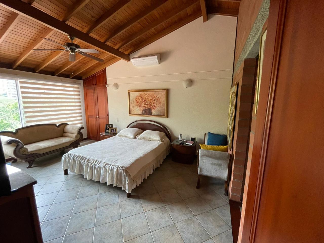Casa en venta en Envigado loma del chocho