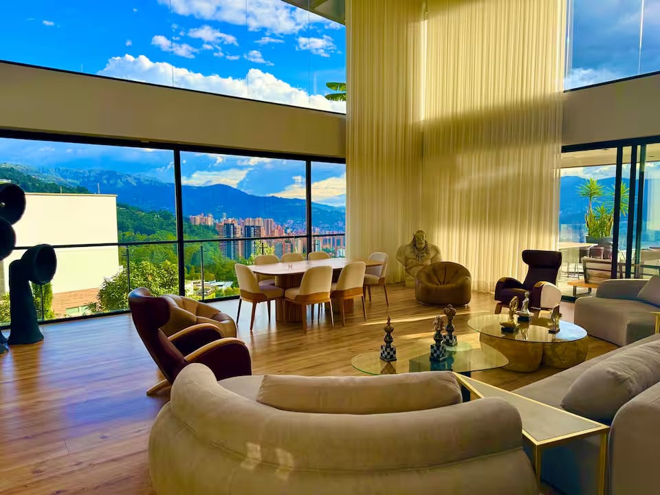 Casa en venta en las Palmas Medellin