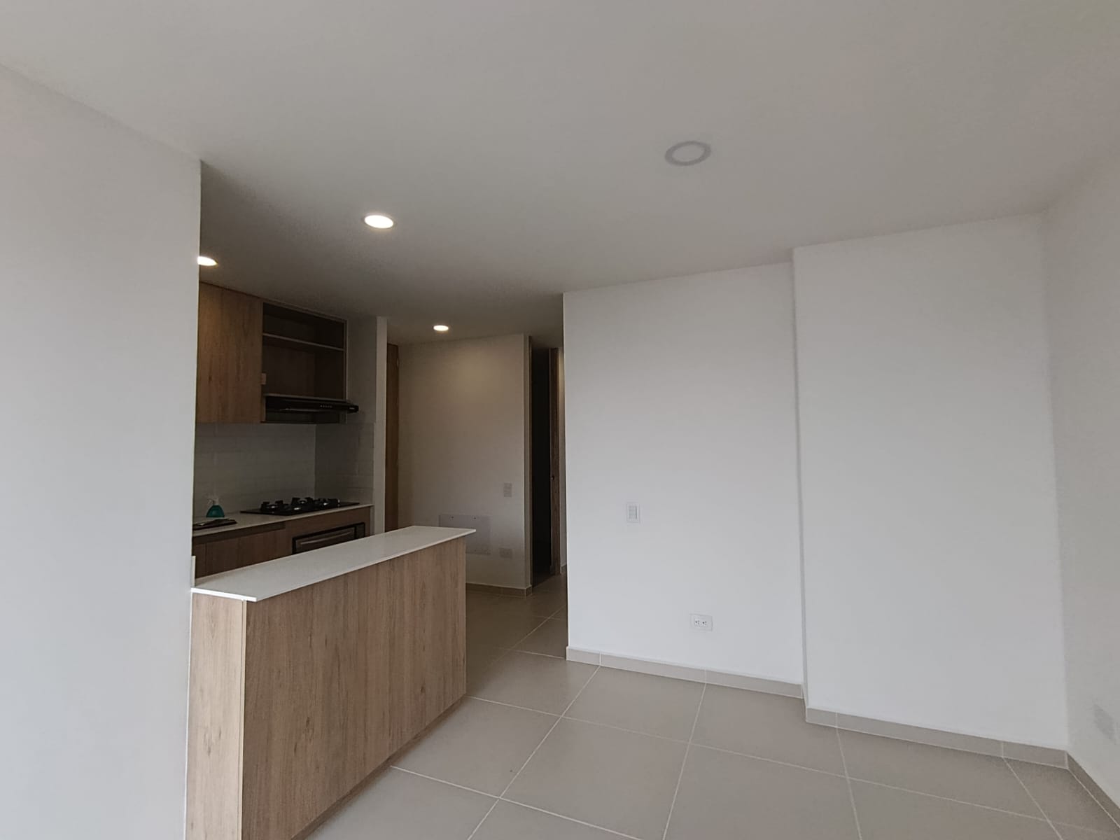 Arriendo apartamento Envigado Camino Verde para estrenar