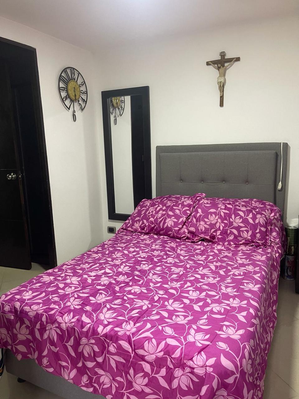 Apartamento en venta en San German - Robledo